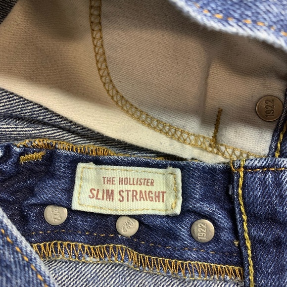 Hollister Slim Straight Men’s Blue Jeans | 29 x 30 - Picture 6 of 13